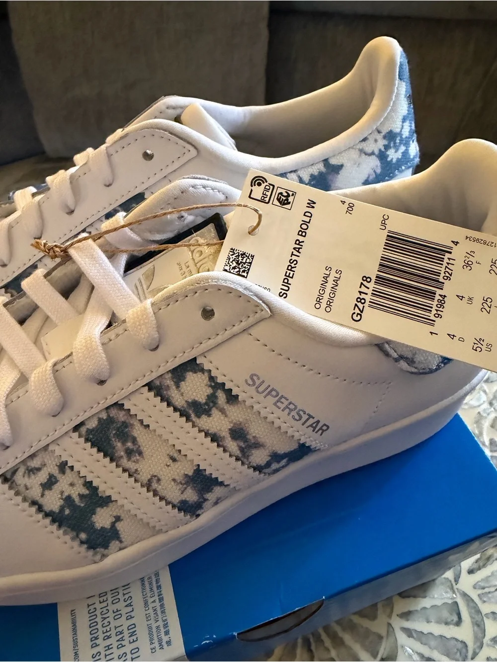 adidas Superstar Bold Dreamy Floral W White/Blue platform sneaker